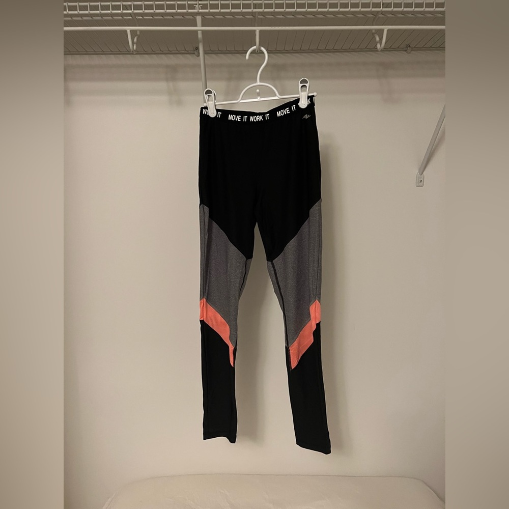 Athletic works leggings